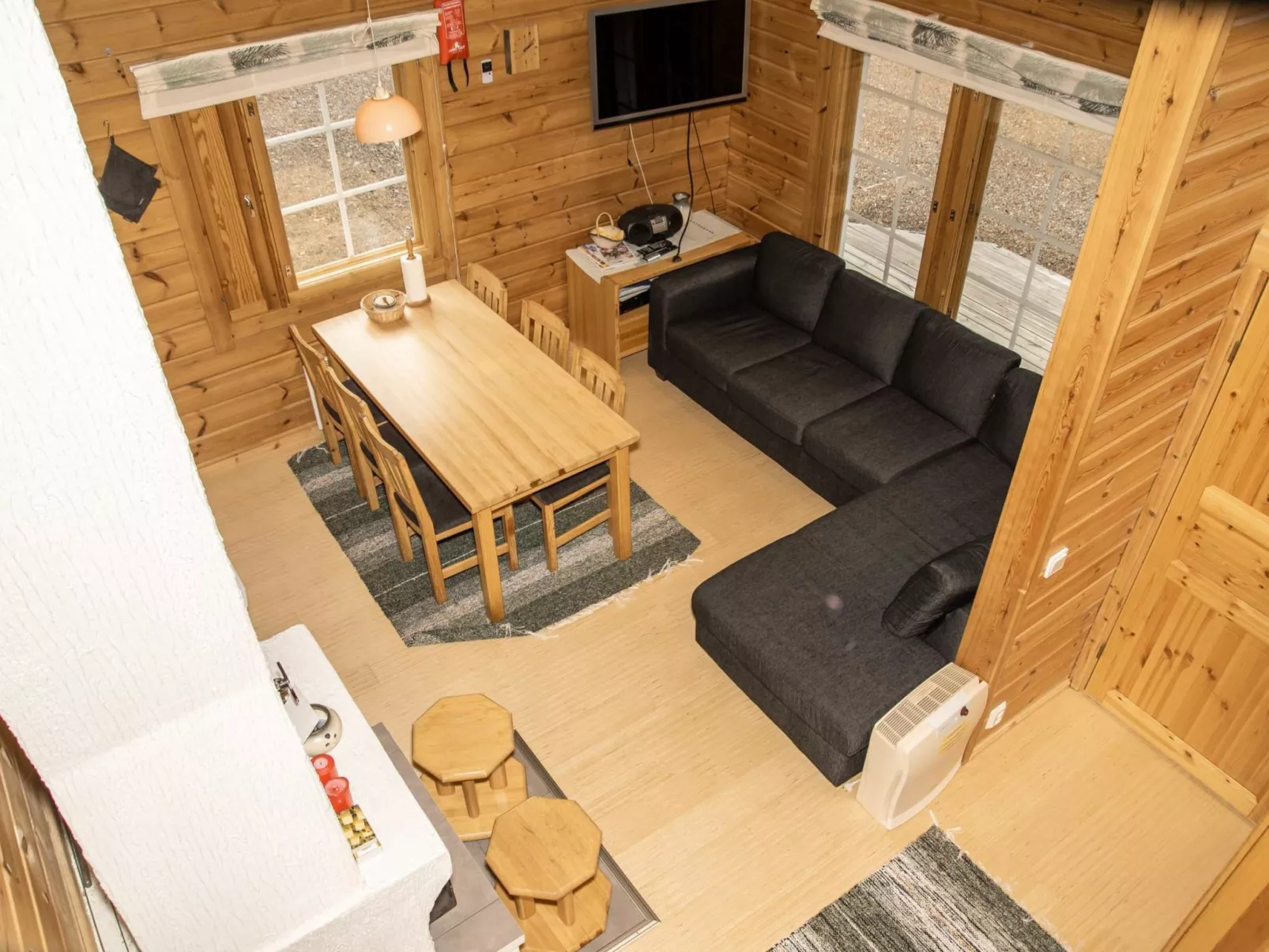 Lomaylläs h113/pistopolku 5a-Inside