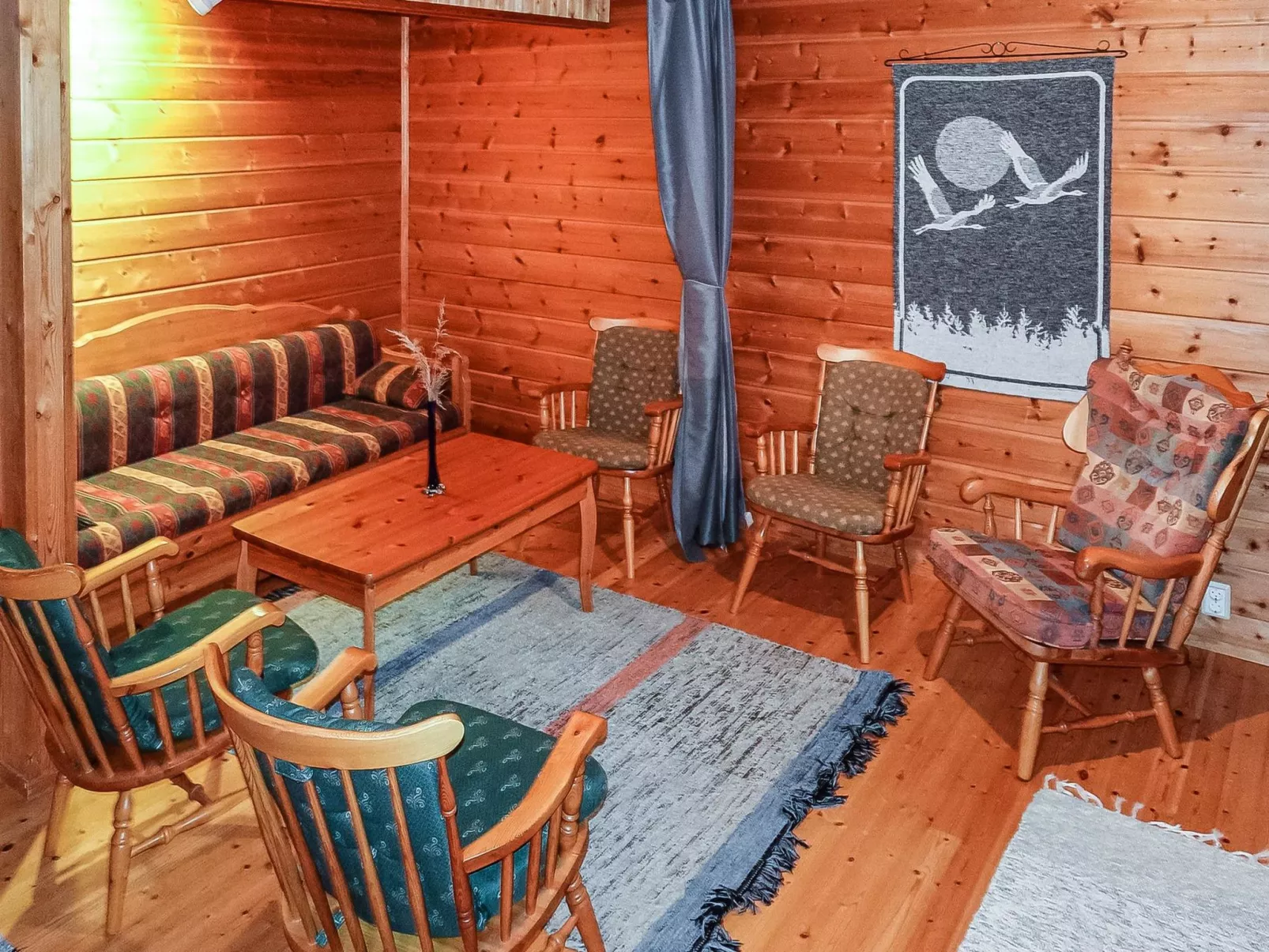 Äkäsjärven lomamökit 1-Outside