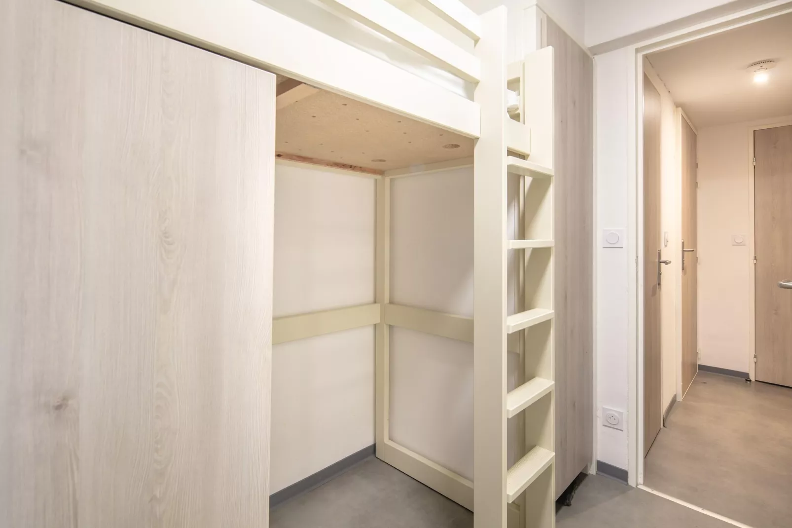 Appartement 3 Pièces 7 Personnes 1  bébé Etage-Bedroom
