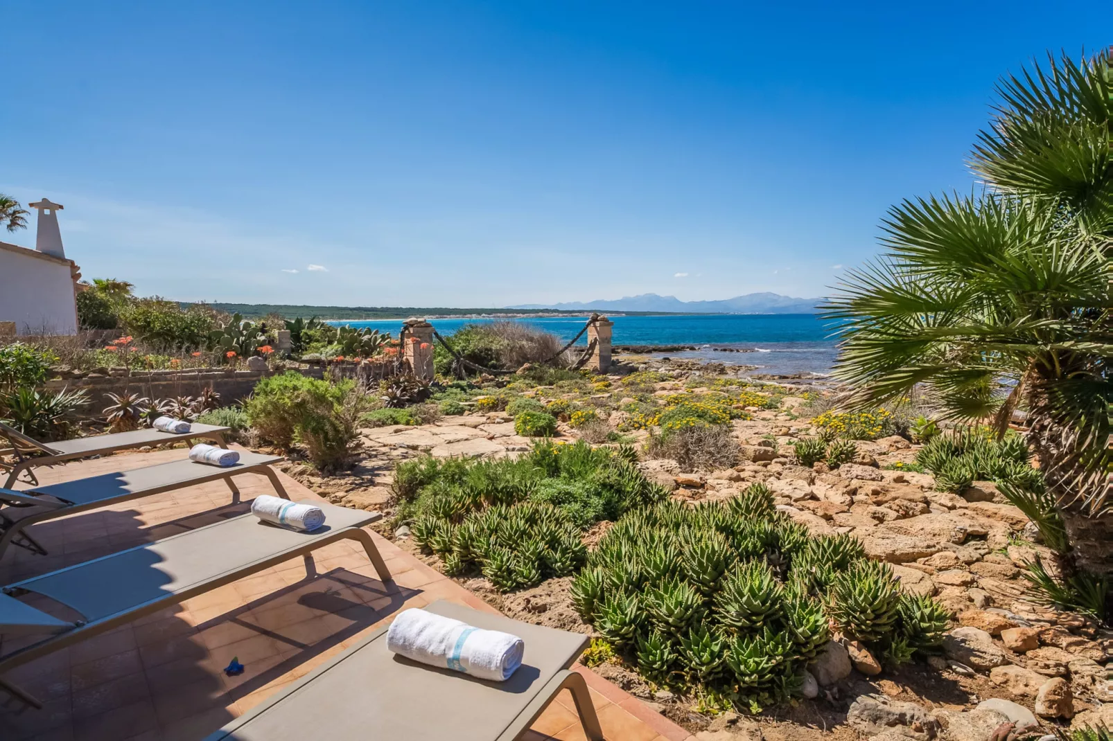 Casa Sa Nau-View summer
