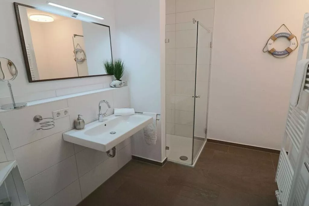 225502-Nicht getaggt