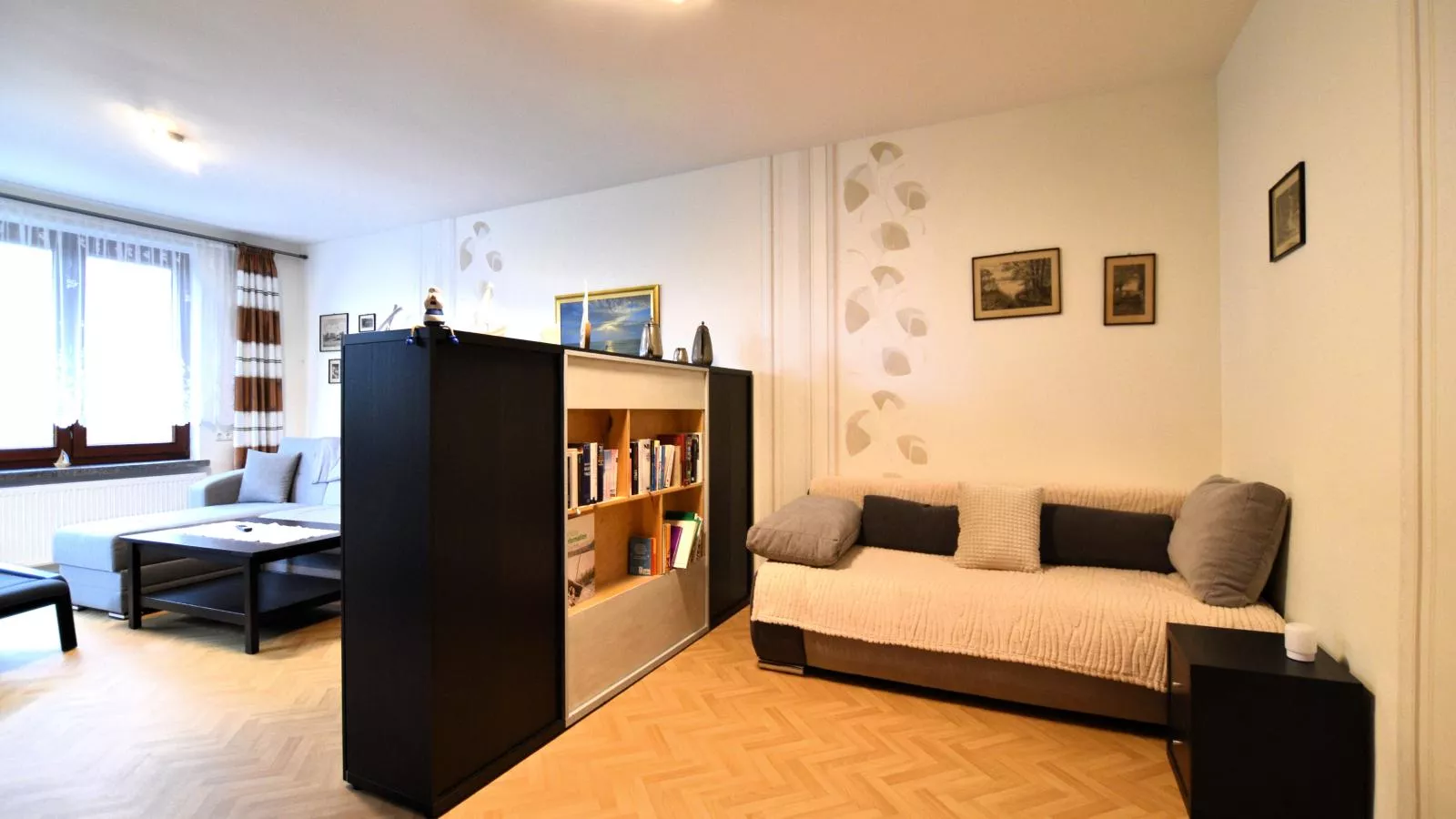 Hecht-Living room