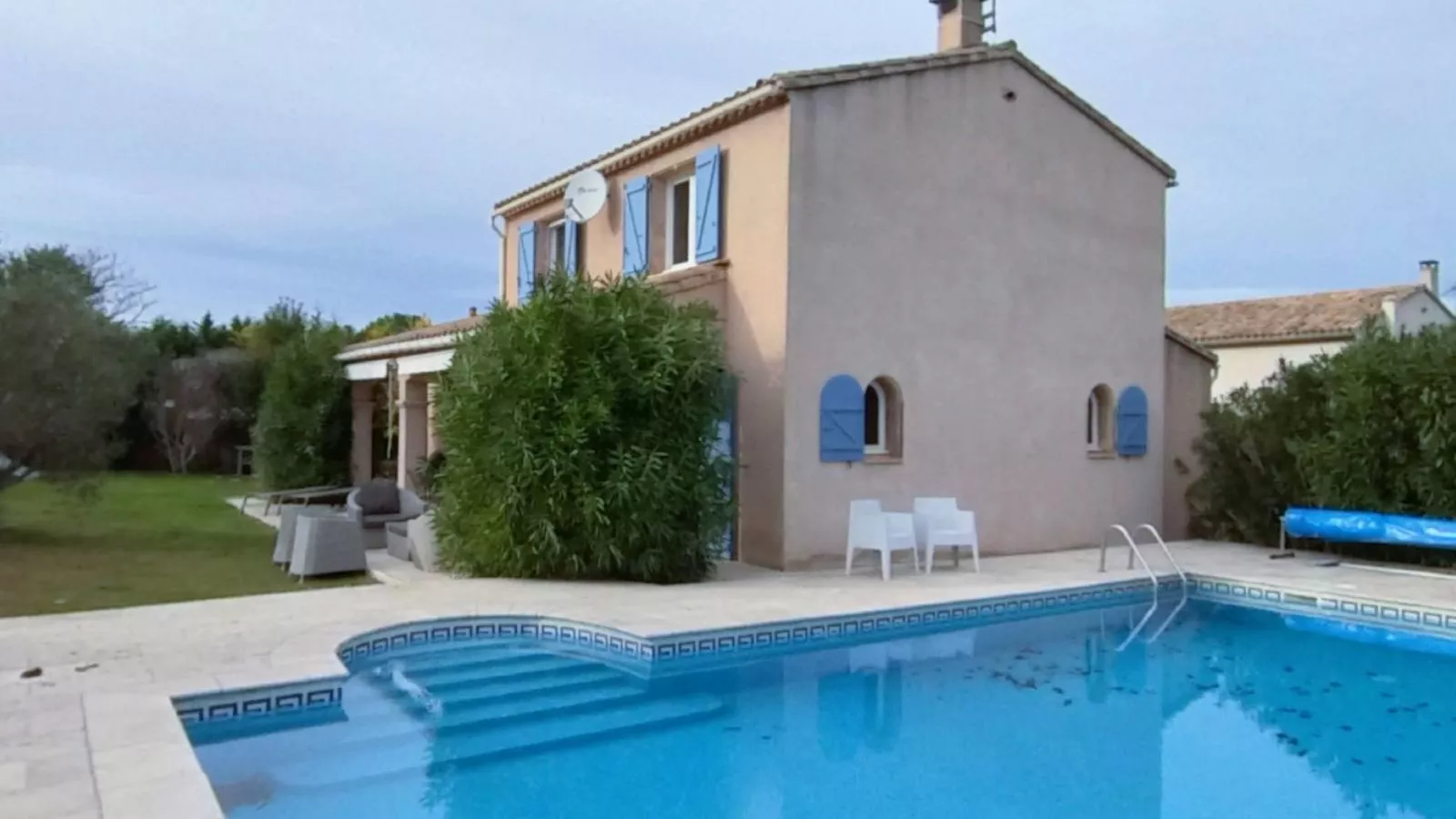 Roco Aigle-Pool