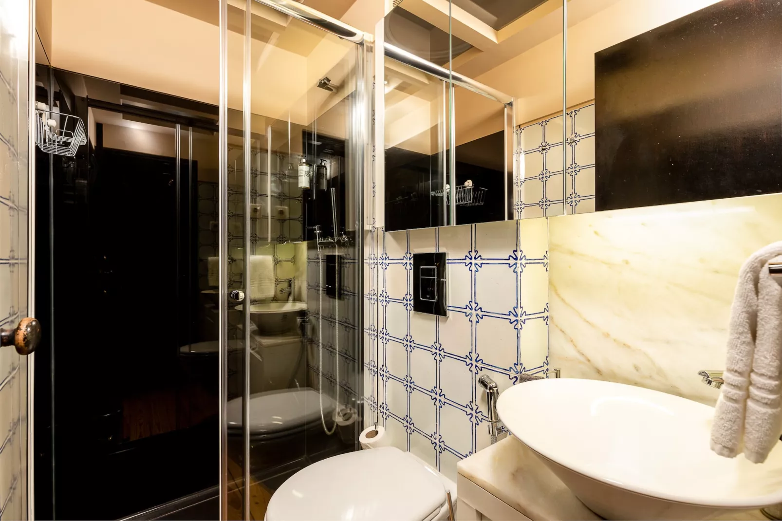 YOUROPO - Bolhão 1A-Badezimmer