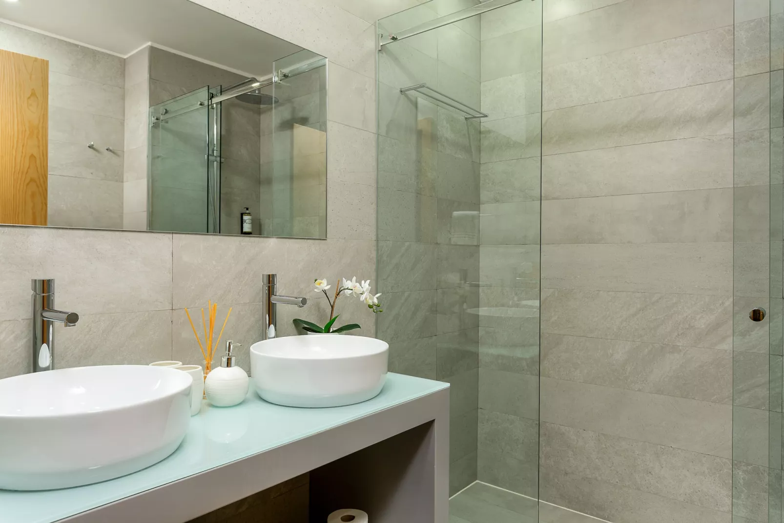 YOUROPO - Ribeira Gaia 3-Bathroom