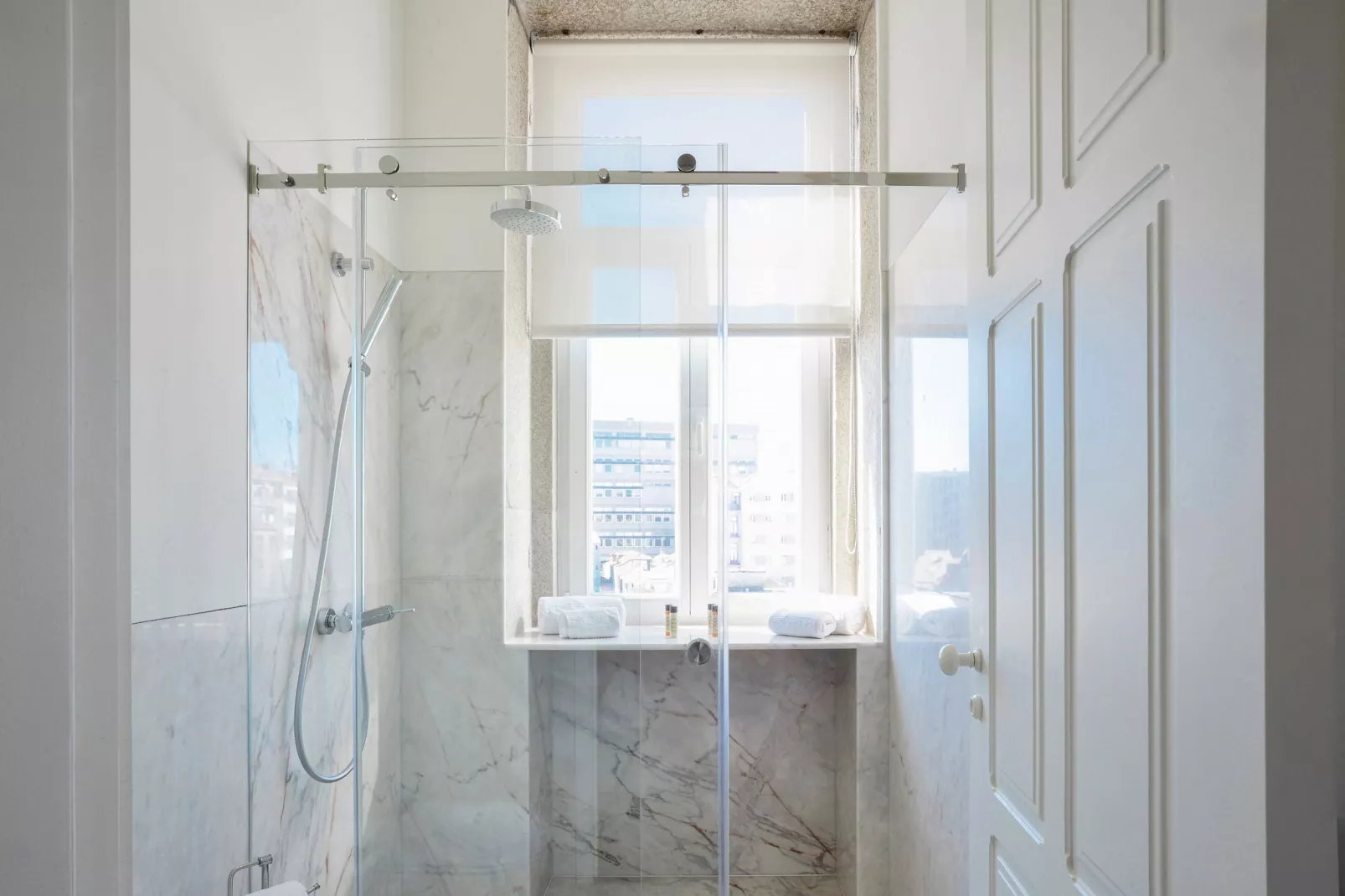 YOUROPO - Market 3A-Bathroom