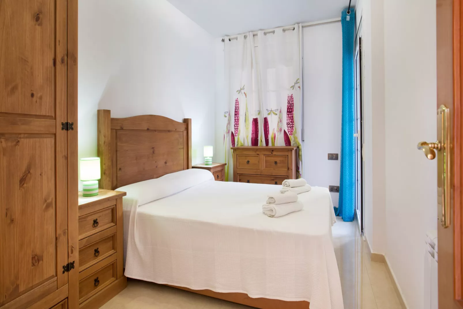 Sotet-Schlafzimmer