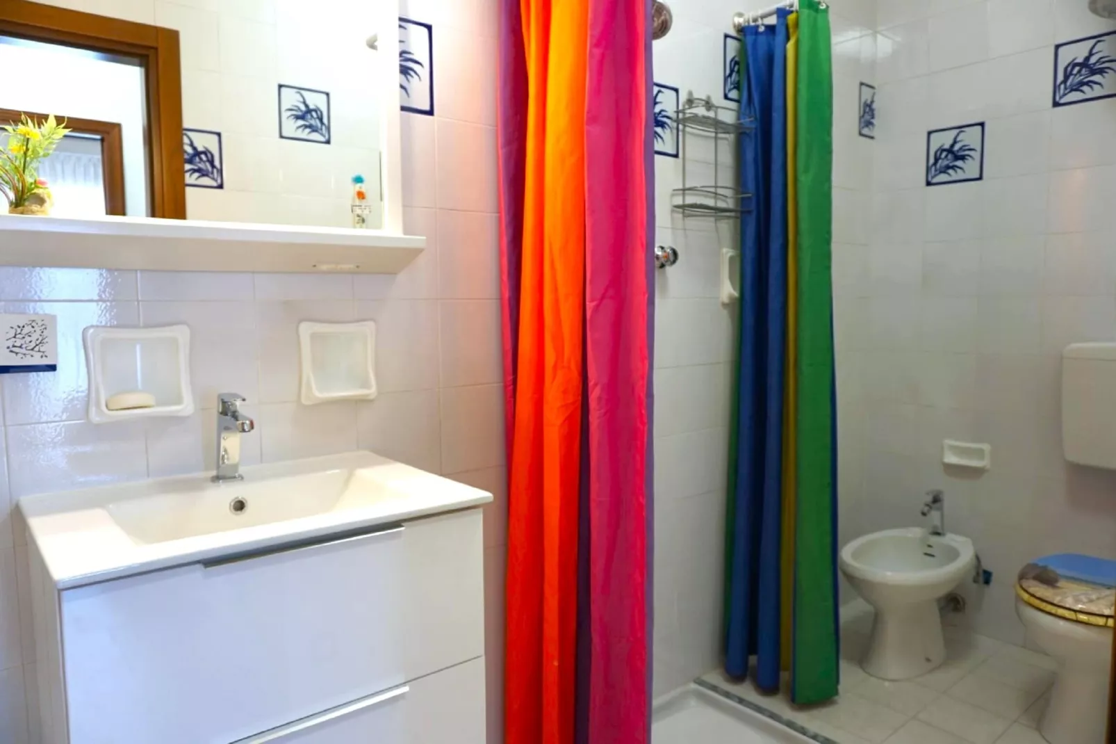 Astro 46-Bathroom