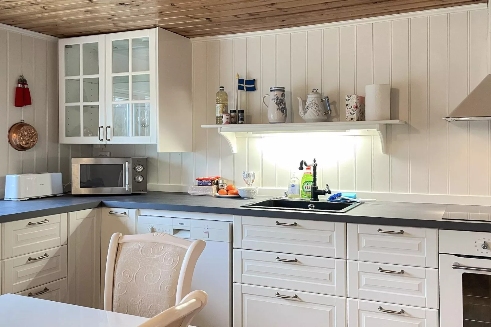 10 person holiday home in VITTSJÖ