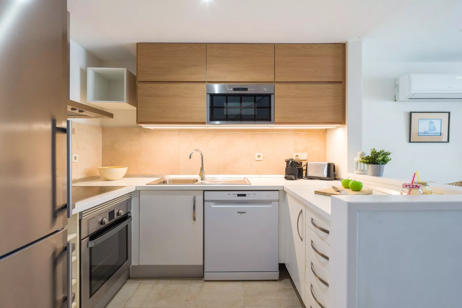 Blue Marlin 5-Kitchen