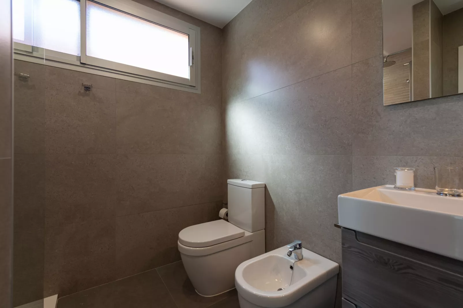 Isla-Bathroom