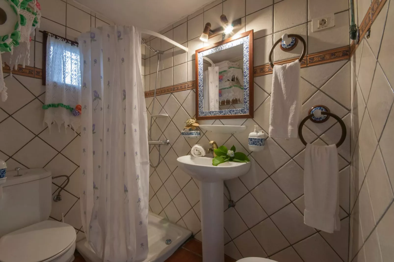 GC0004 La Burbuja-Badezimmer