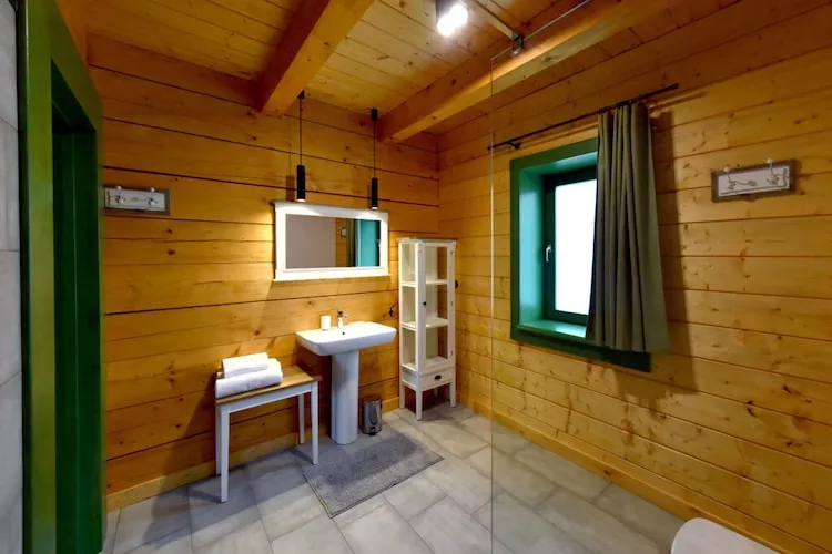 Domy nad Drawskim-Badezimmer
