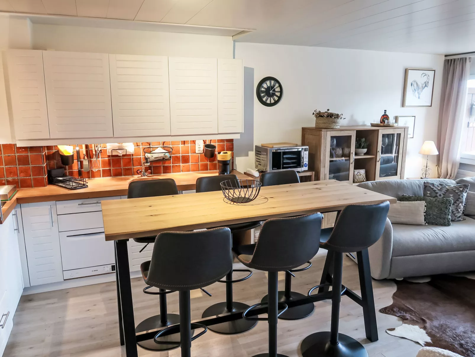 Casa Tavaun A22-Drinnen