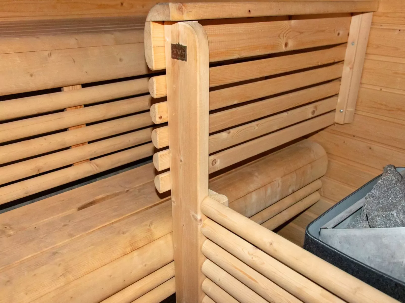Pyhäkoti d, poro-Inside