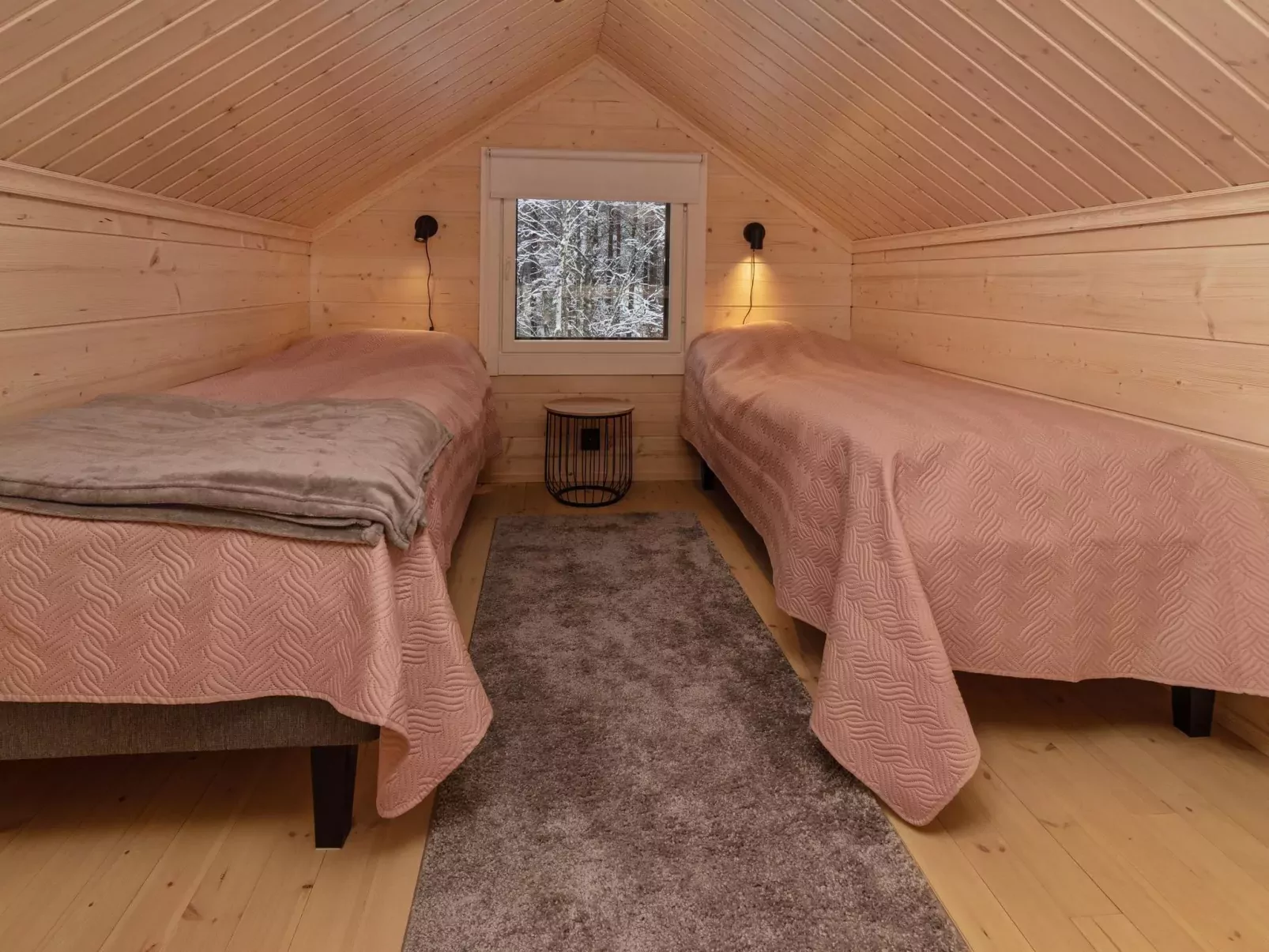 Mäkitie 4-Inside