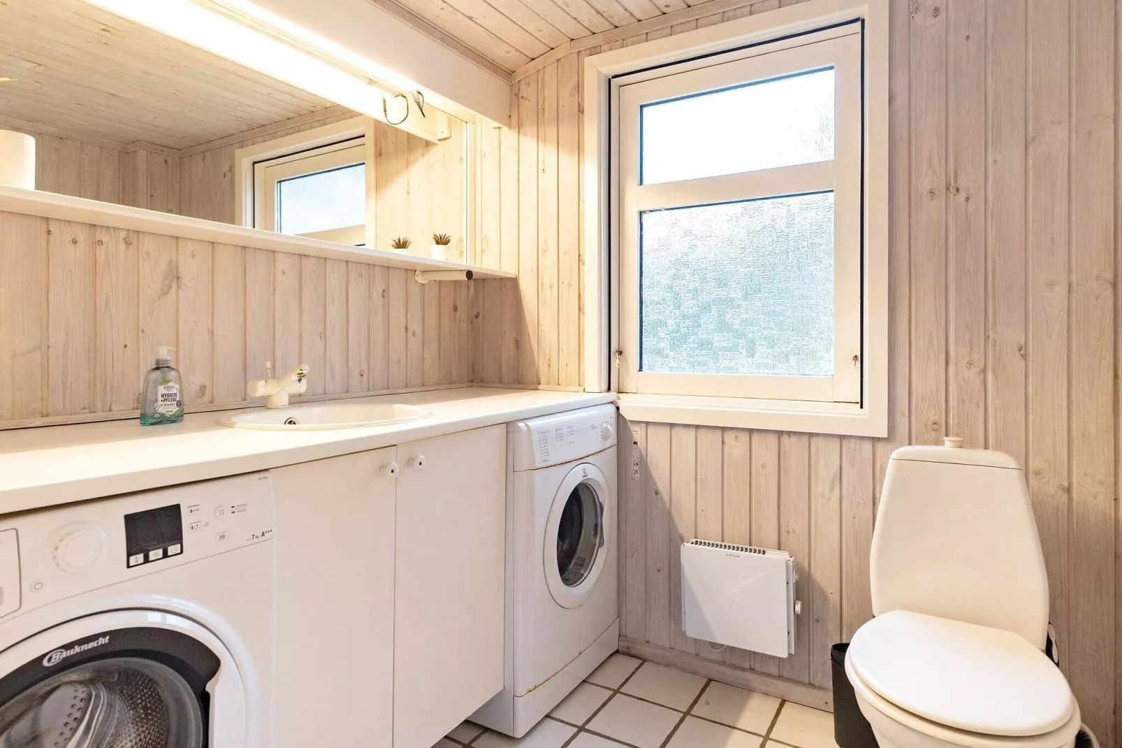 9 person holiday home in Jerup-Indoor