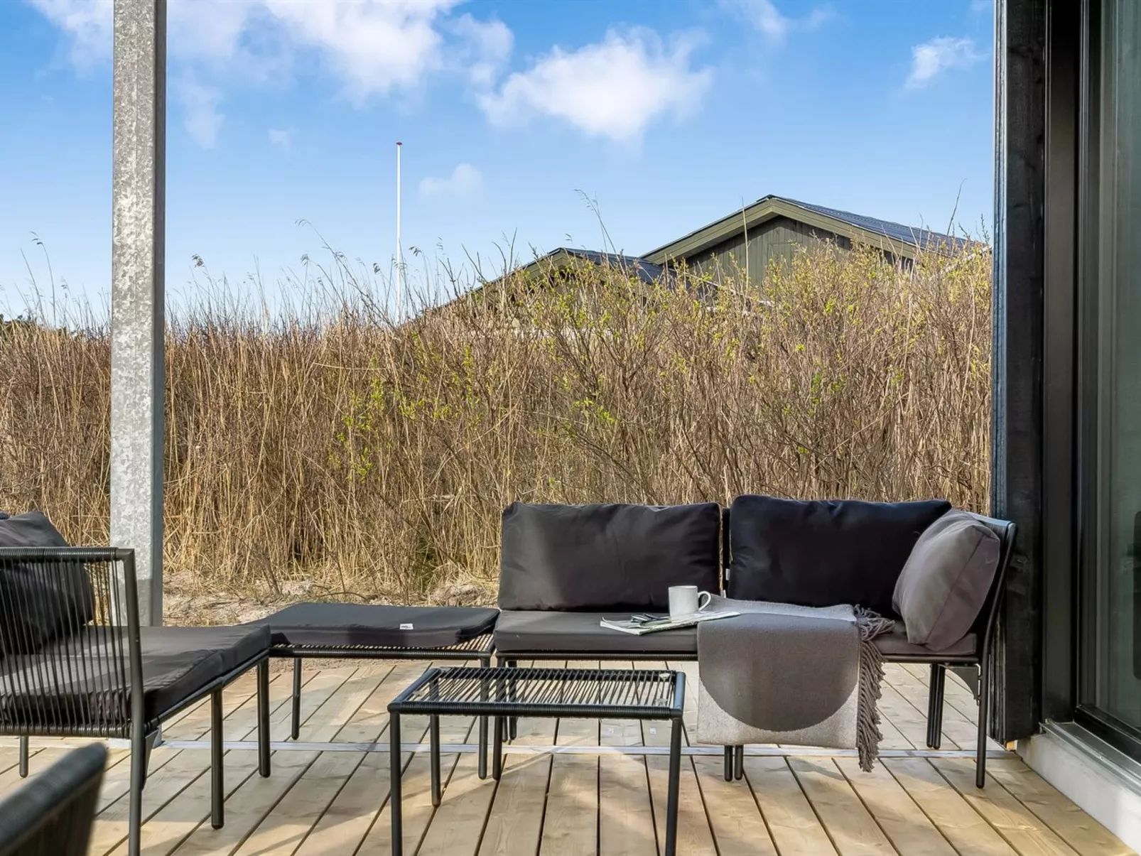 "Jouni" - 200m from the sea-Outside