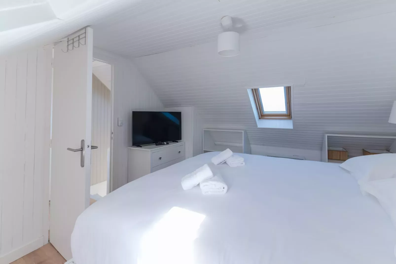 KER HIR - Landunvez-Chambre