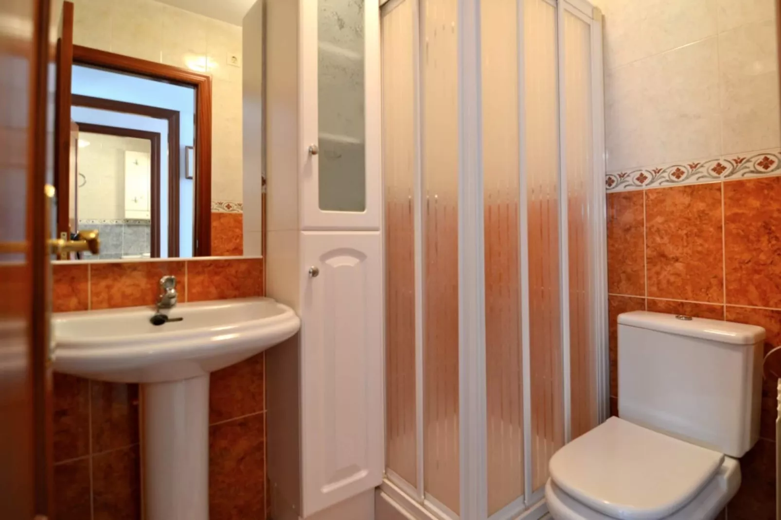 TERANYINA 58-Badezimmer