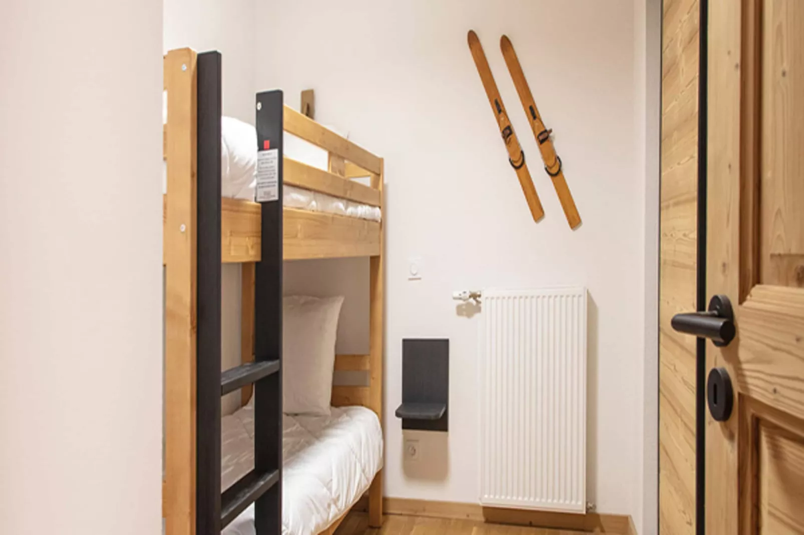 VAUJANY Edelweiss-A26P-Bedroom