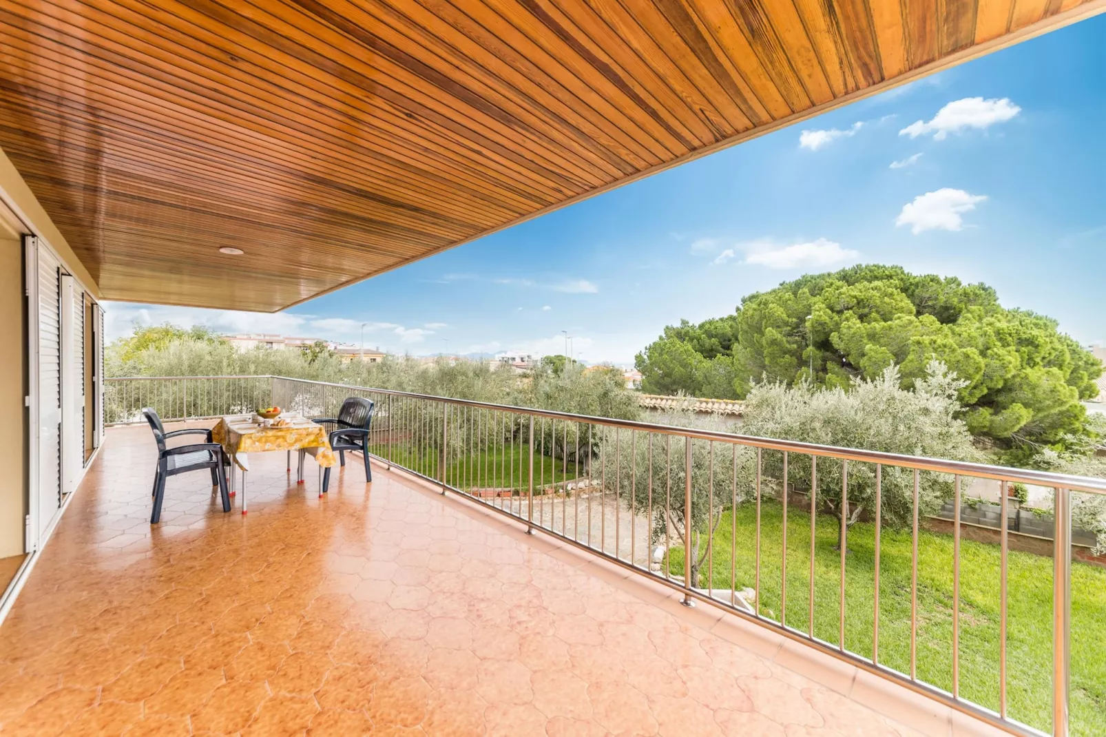 Nuria-Terrace balcony