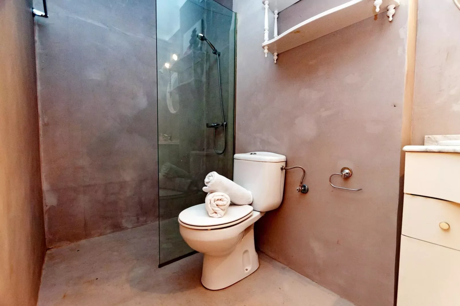 1185 NIRVANA vista Canal-Bathroom