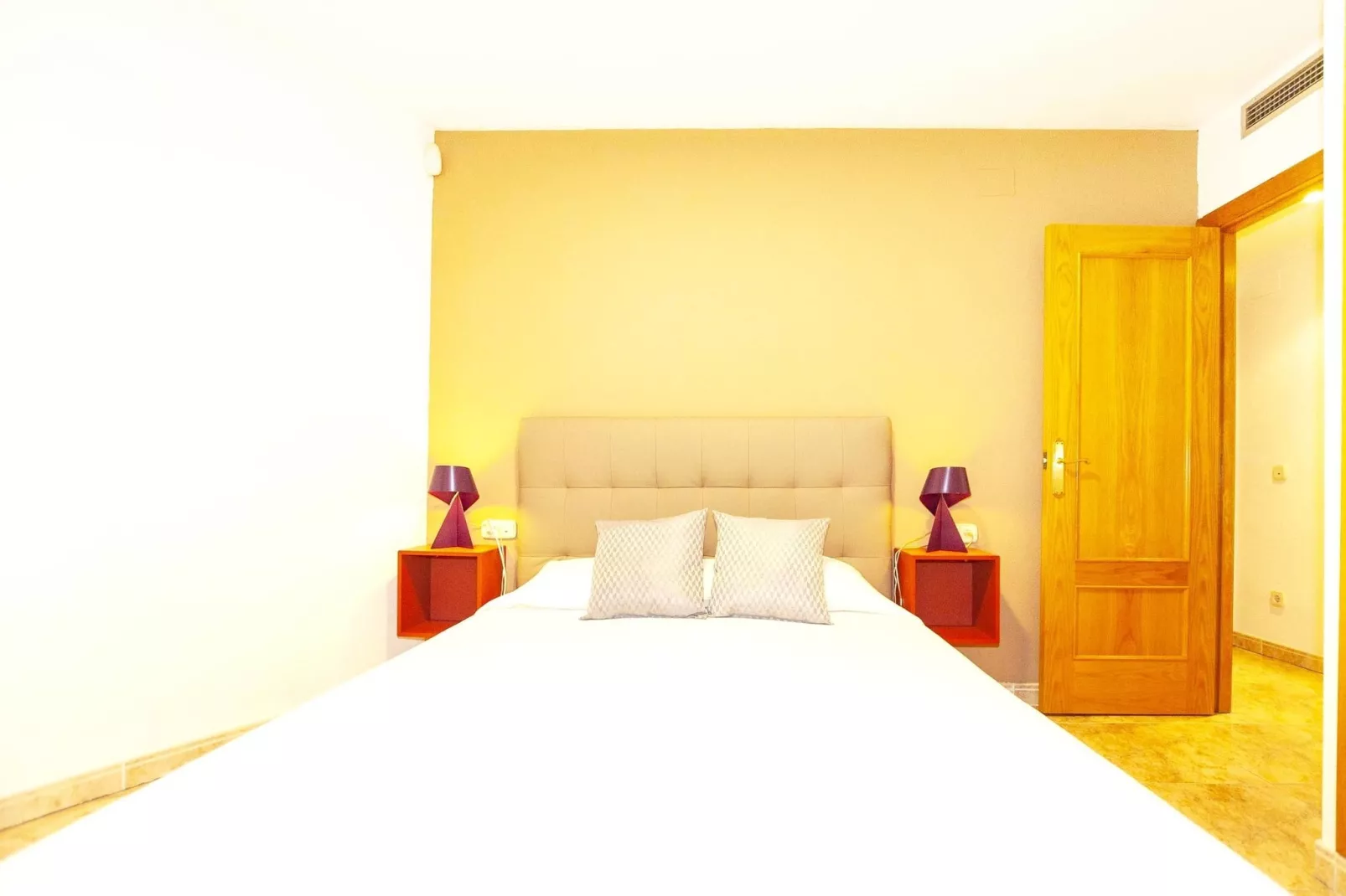 1232 GAUDI 100m PLAYA-Schlafzimmer