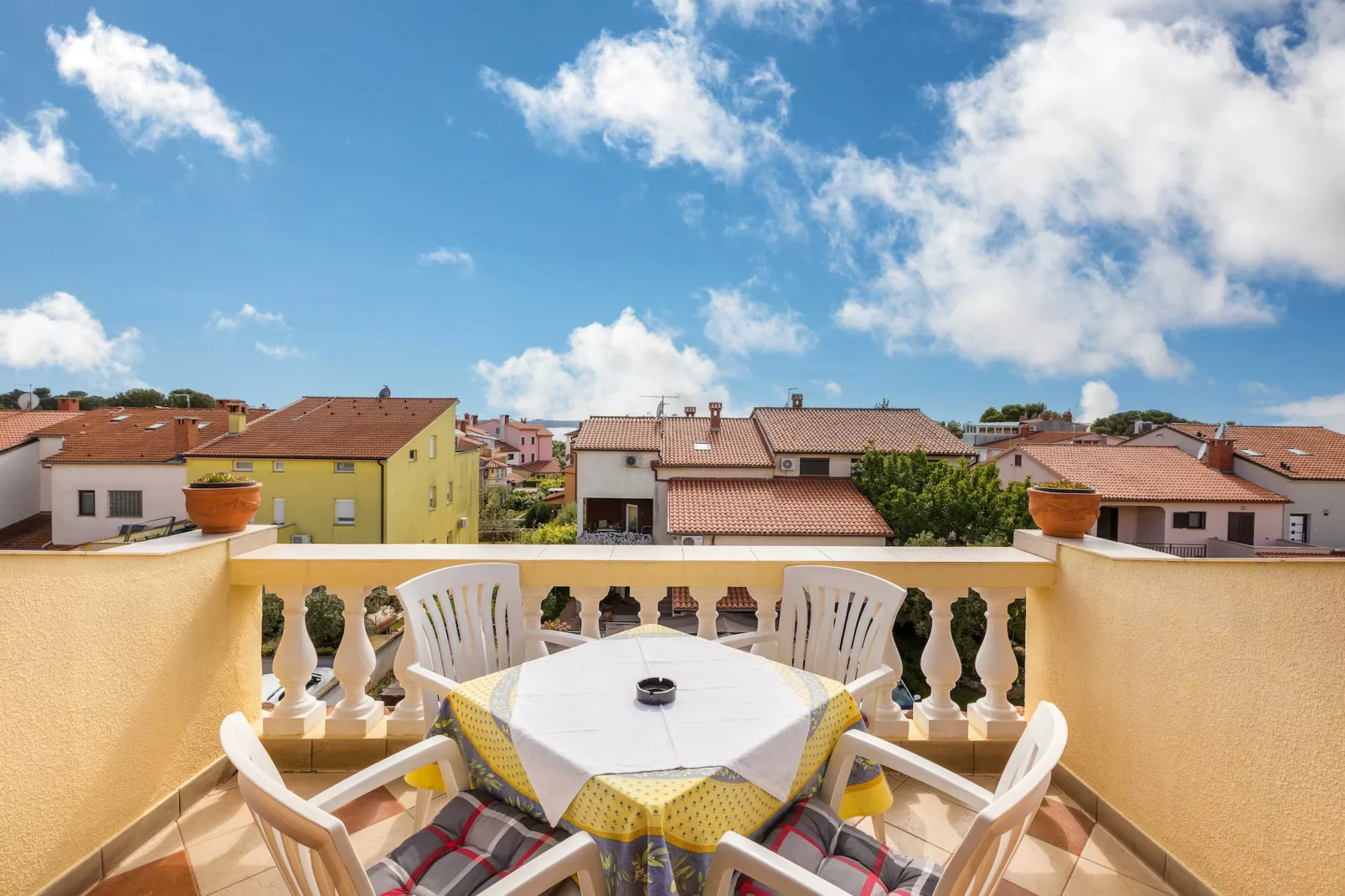 Villa Nada - Apartment A2-Terrace balcony