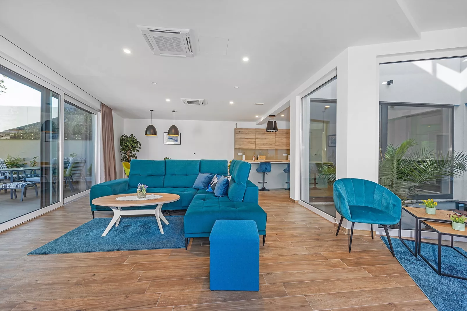Villa Pinus-Living room