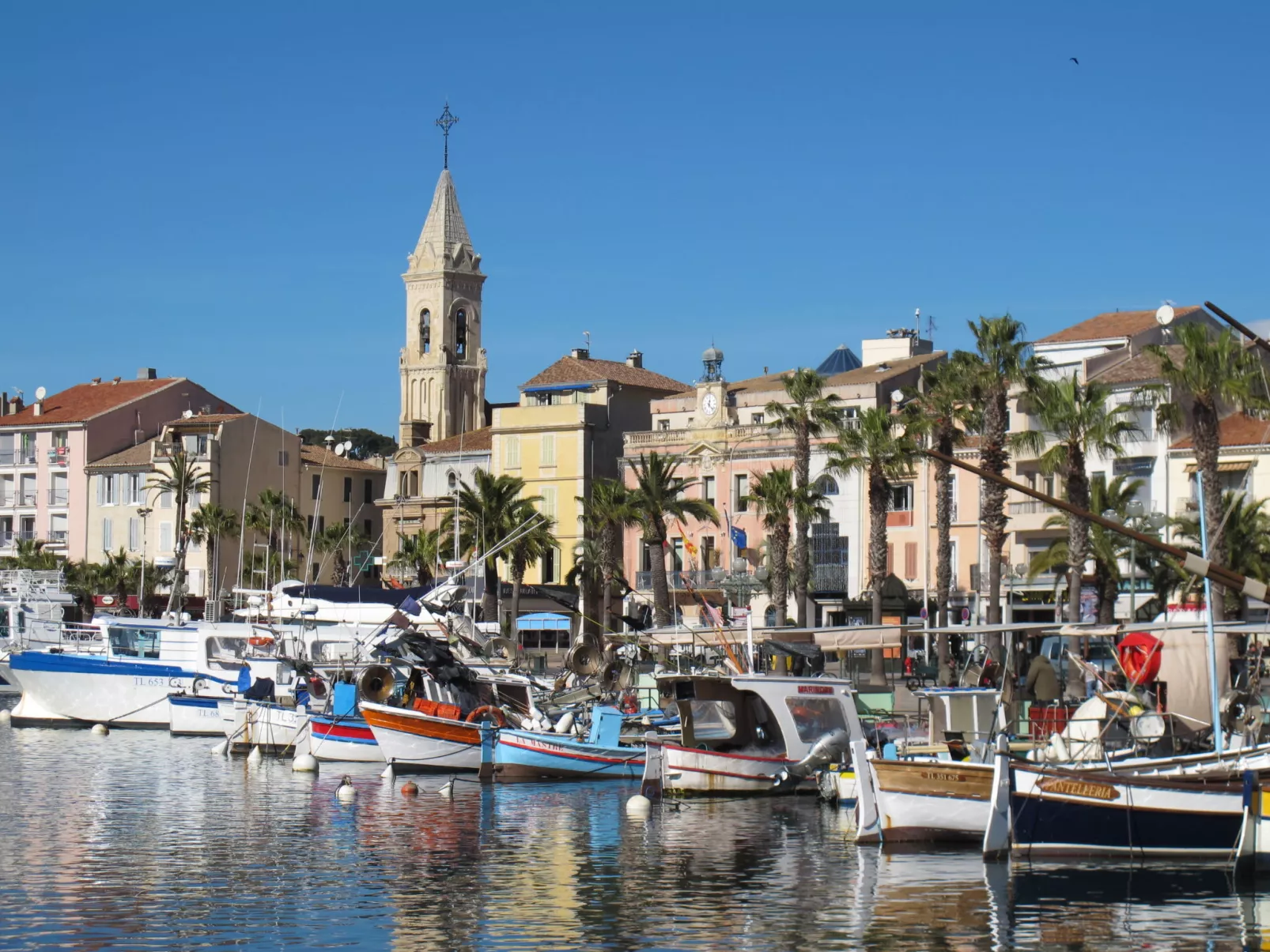 Douce parenthése-Area