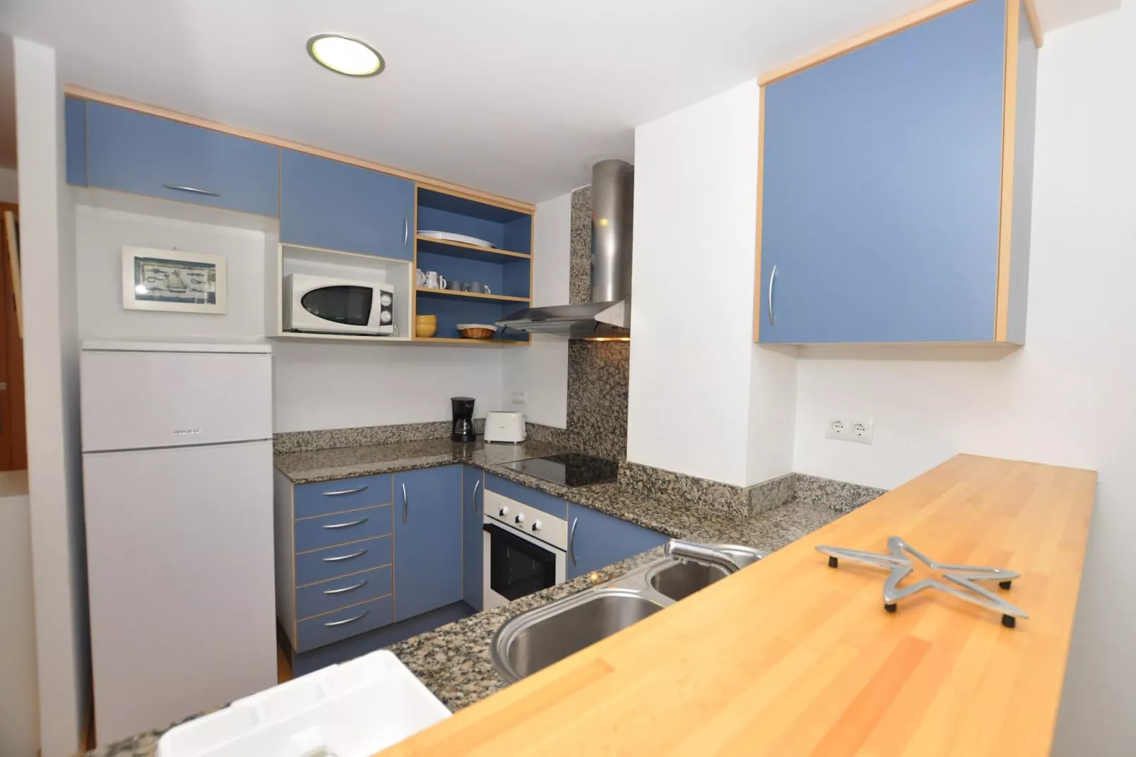 1125 ROYAL MARINE vista Piscina-Cuisine