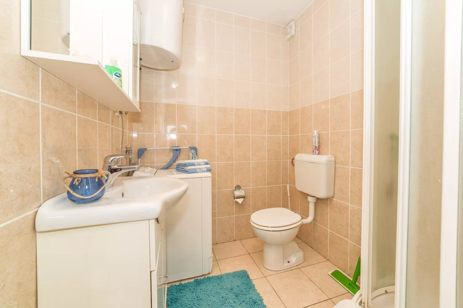 Apartments Nikol - two bedroom apartment A1-Badezimmer