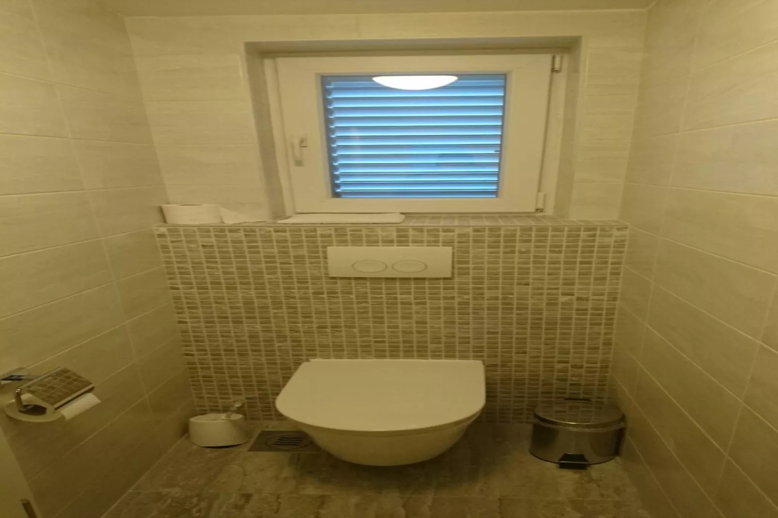 Apartments Gojevic - two bedroom apartment A1-Salle de bain