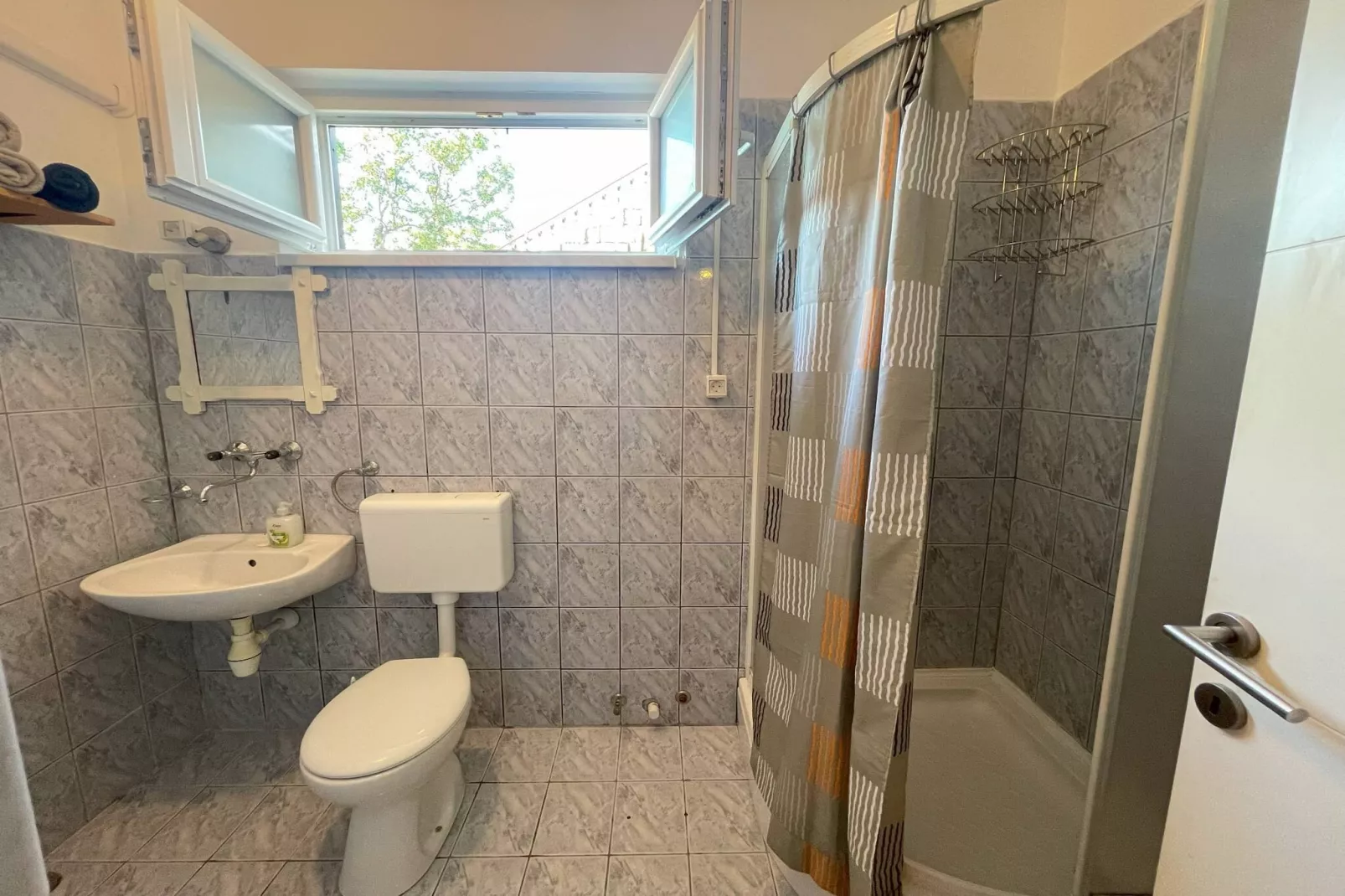 Apartments Tonči - terrace A2-Salle de bain
