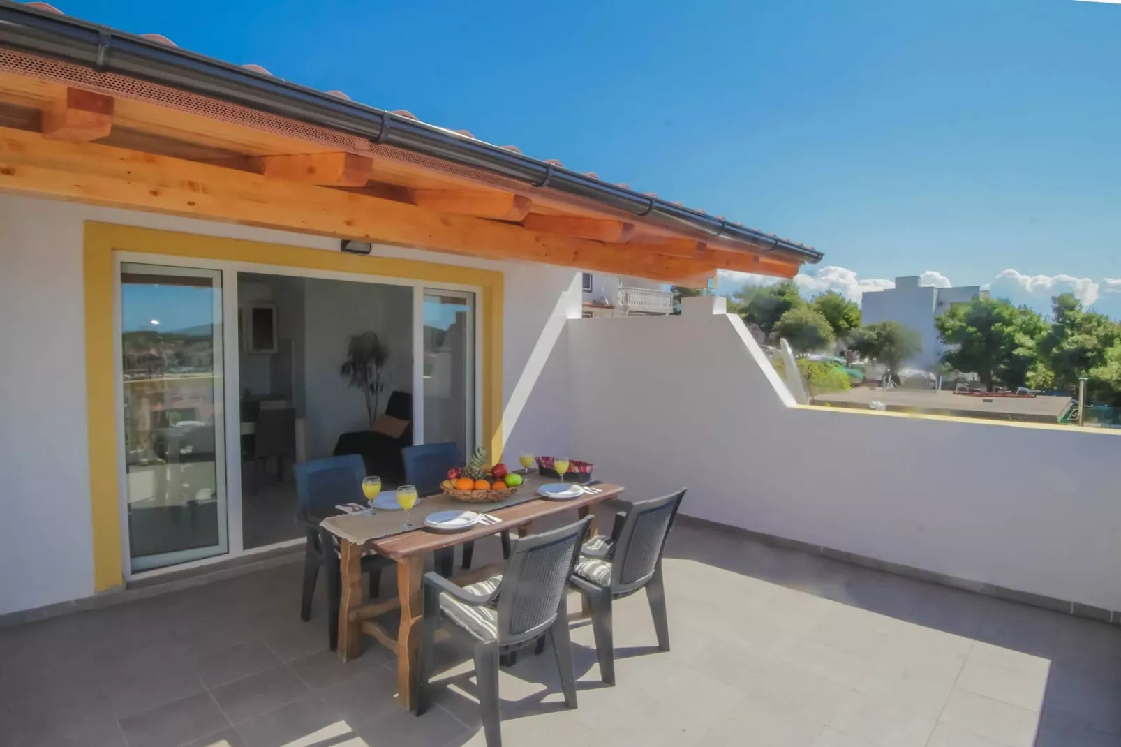 Apartments Horvat - Yellow-Terrassenbalkon