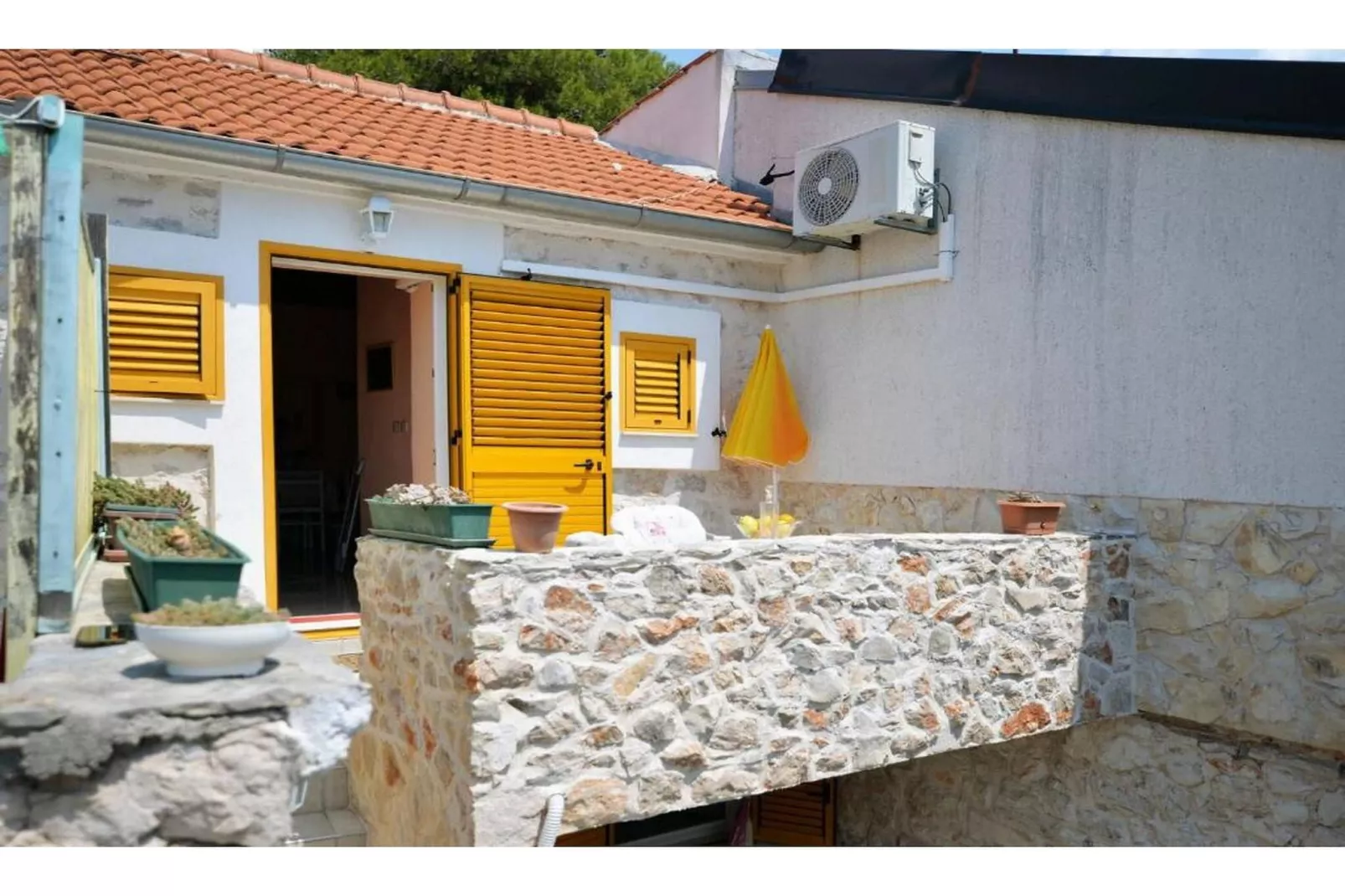 Apartments Sunce - Yellow A1-Terrace balcony
