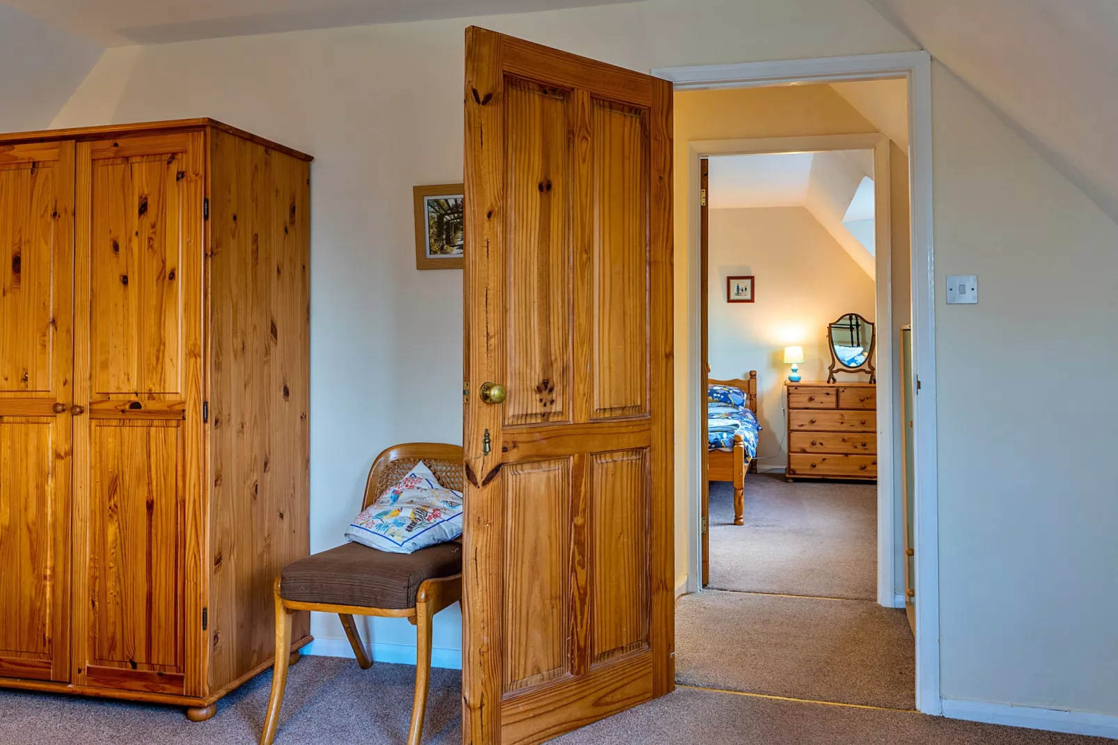 Glebe Cottage-Bedroom