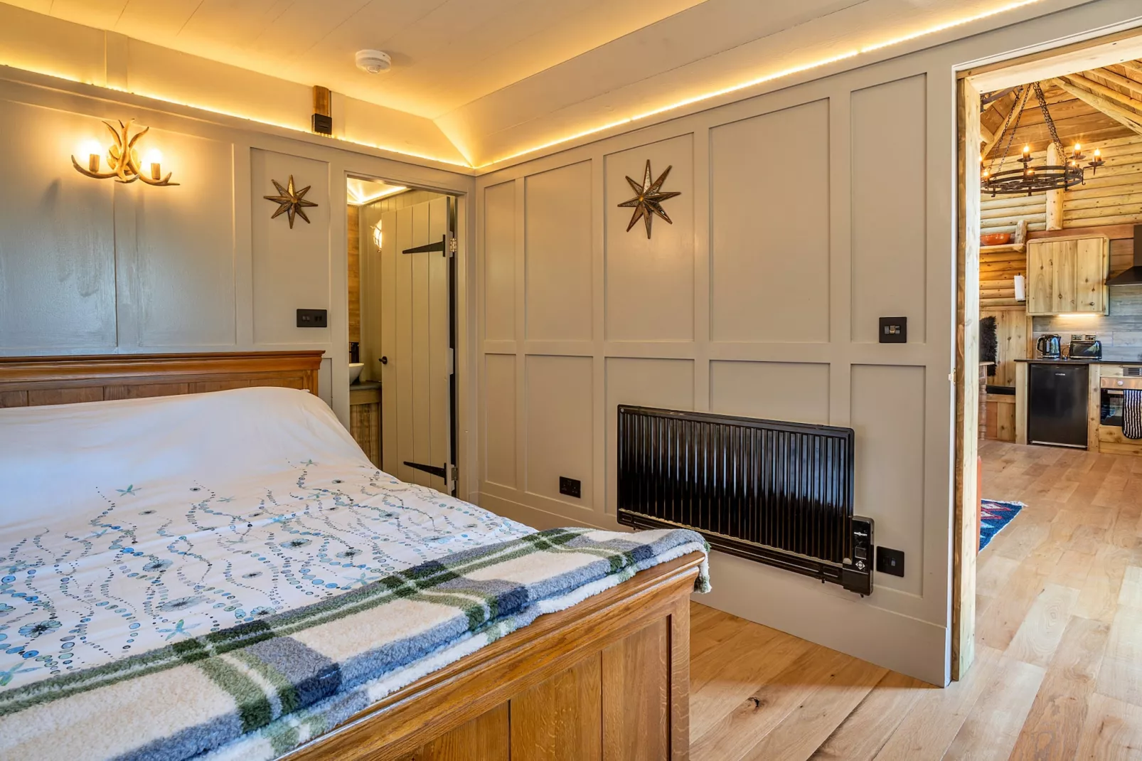 Driftwood-Bedroom