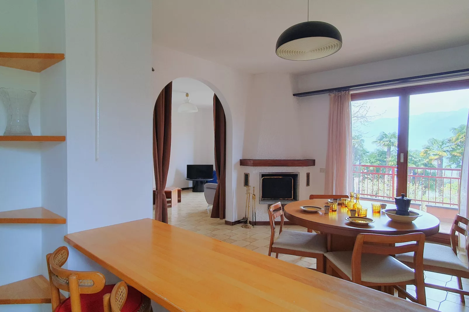 VC03/4 - Villa Castiglioni-Dining room