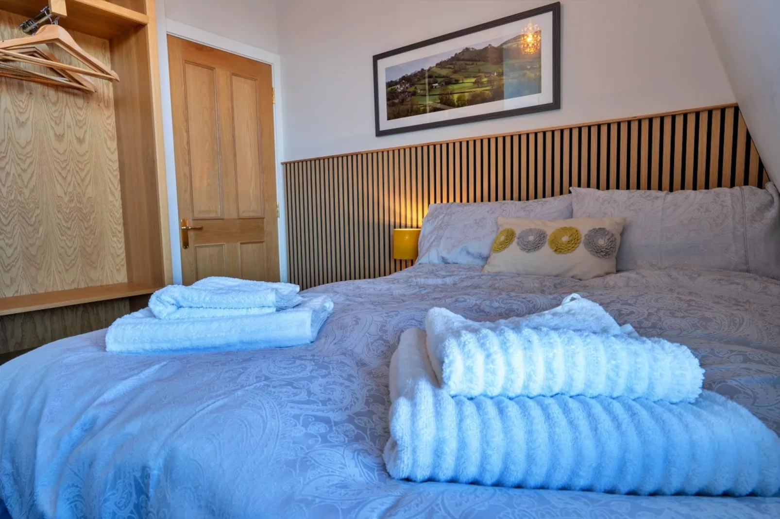 Nelly's Nook-Bedroom