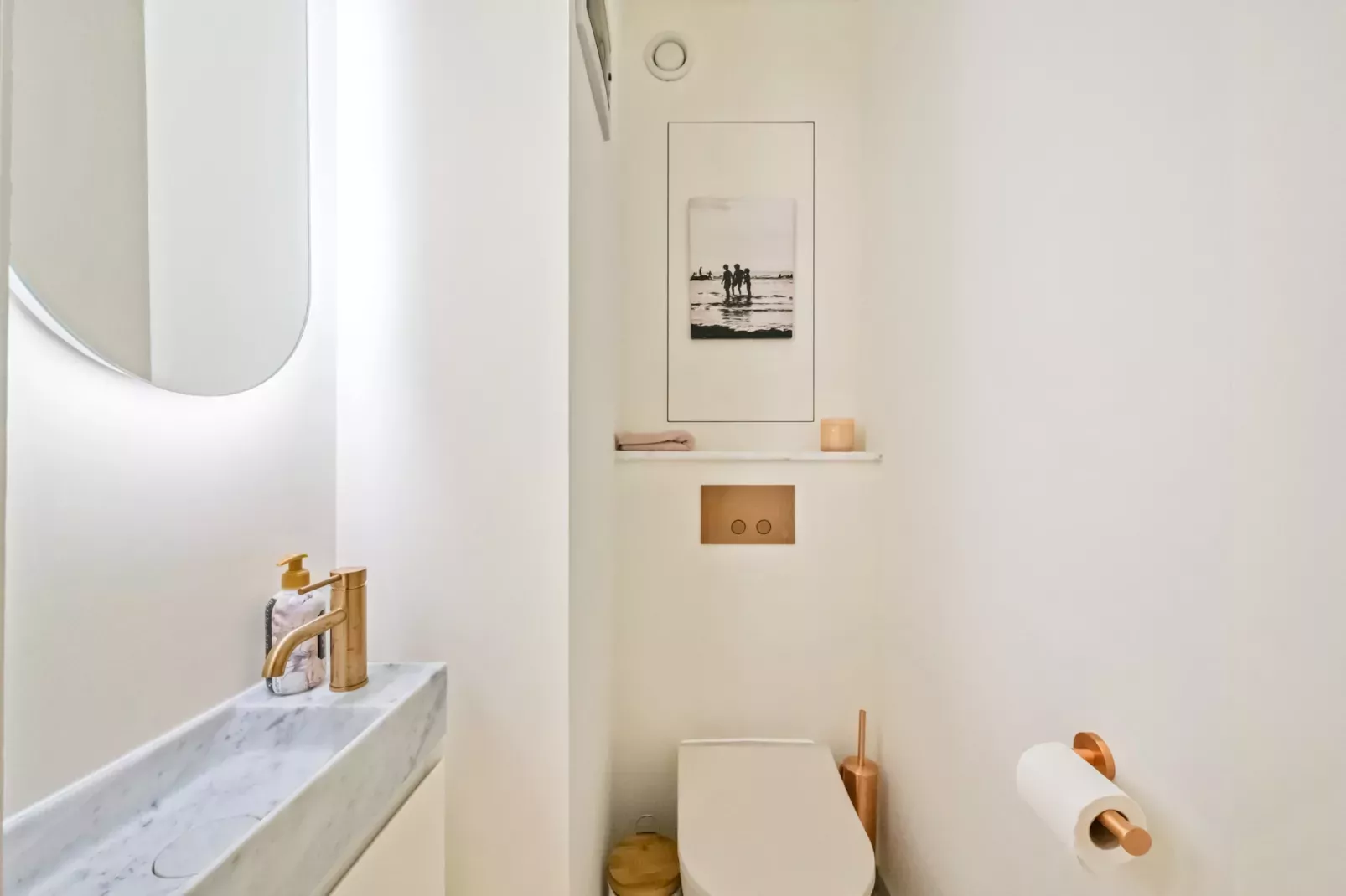 Blankenduyn  7A-Bathroom