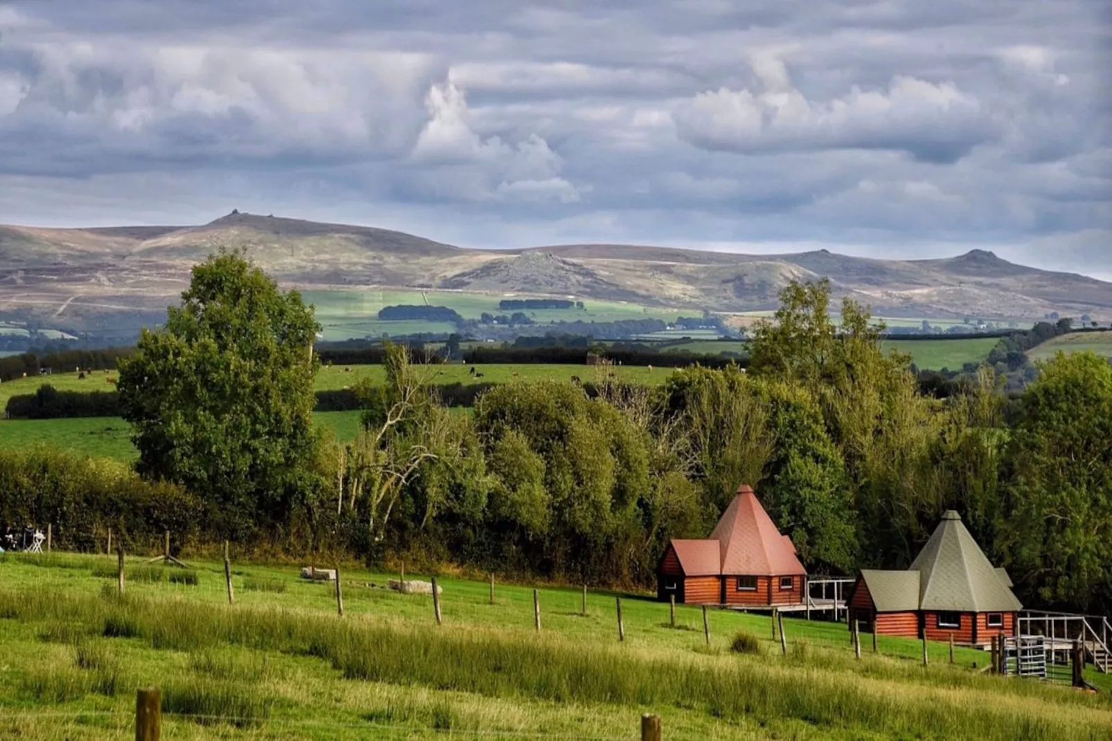 Tor Lodge
