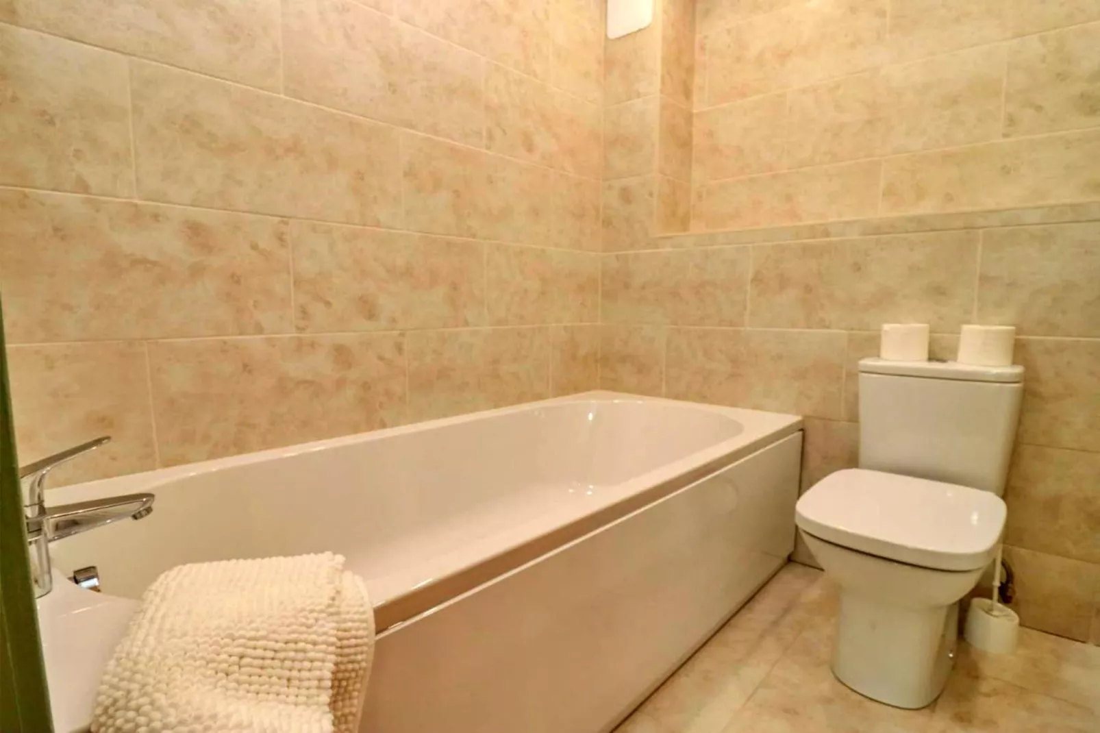 Little Rissington - Barn Two-Bathroom