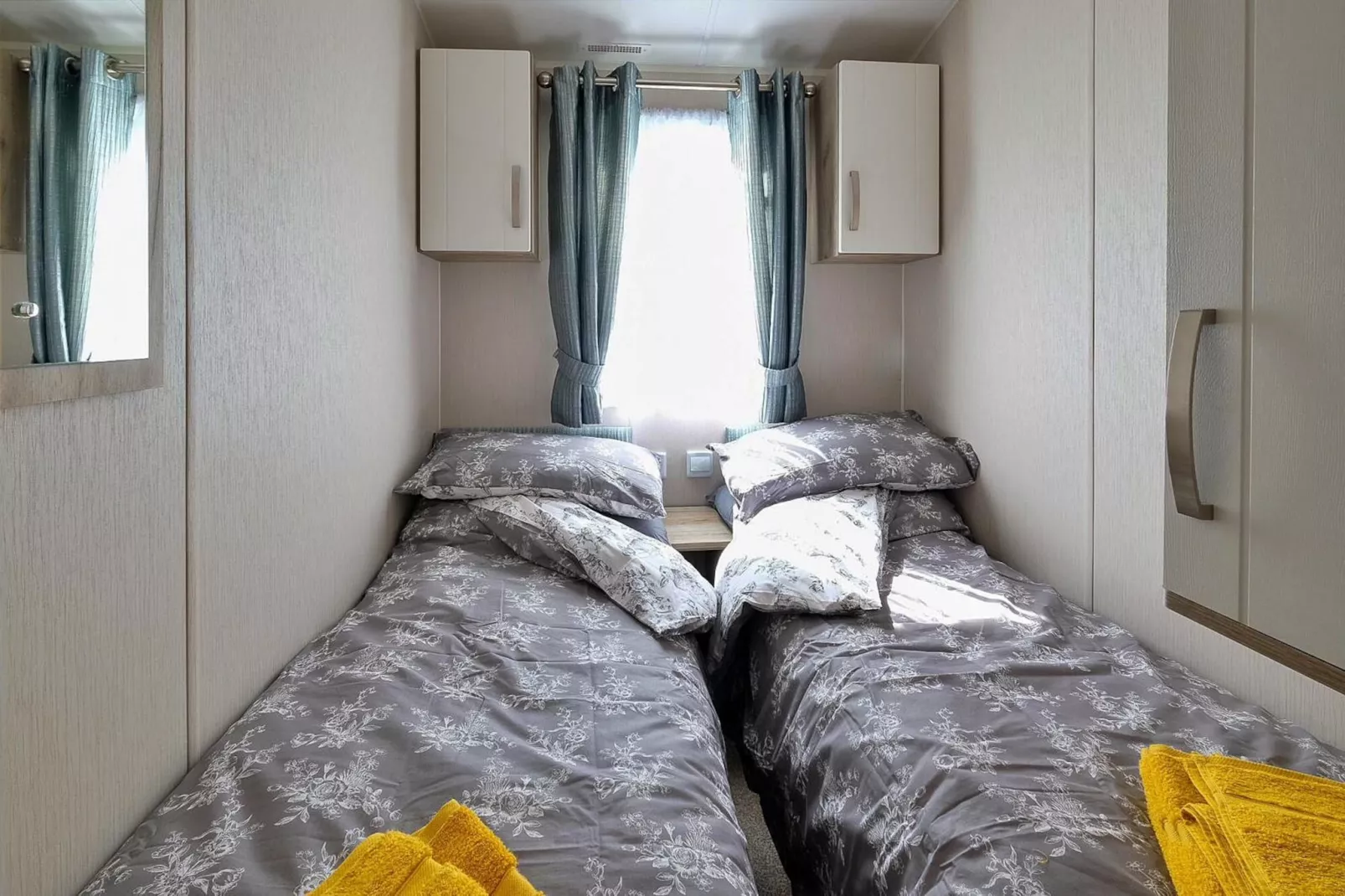 Beachlands-Bedroom