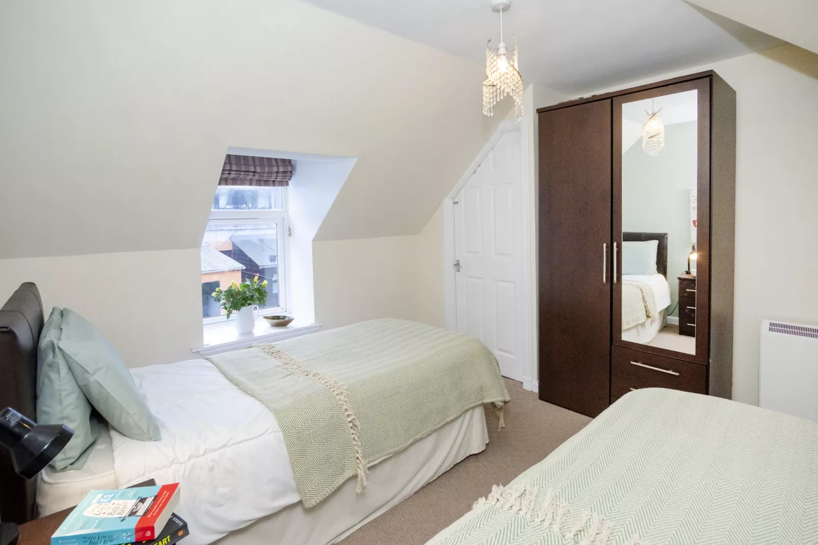 Ellie-Jo Cottage-Bedroom