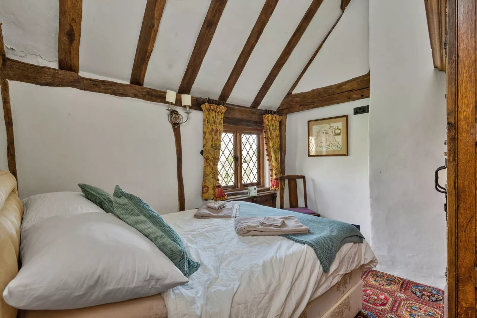 Sandhill Cottage with Hot Tub-Bedroom