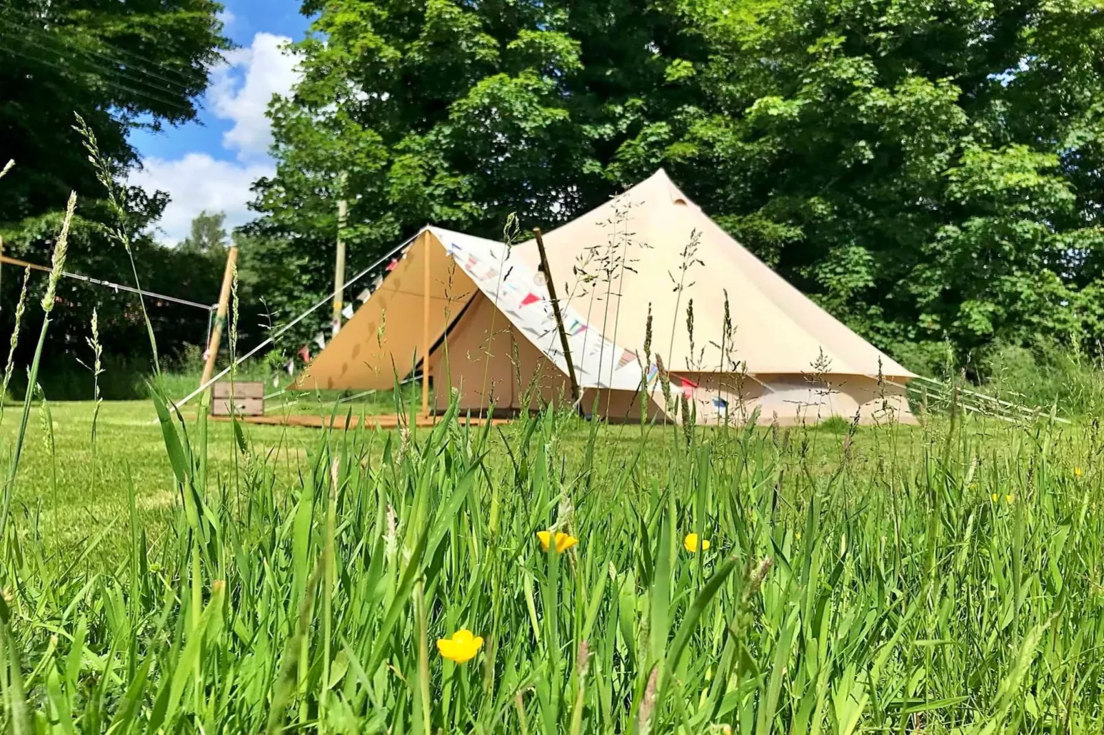 Iris Bell Tent-Outdoor