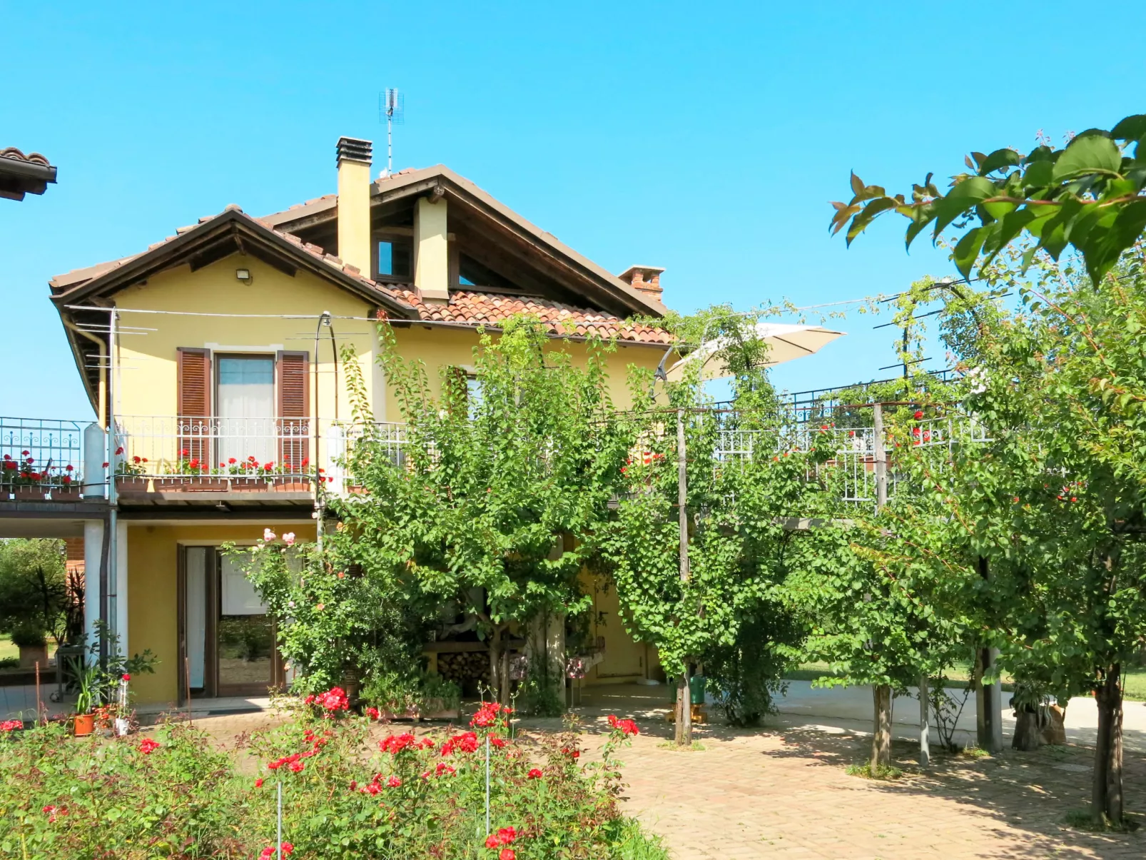 Ortondo B&B-Outside