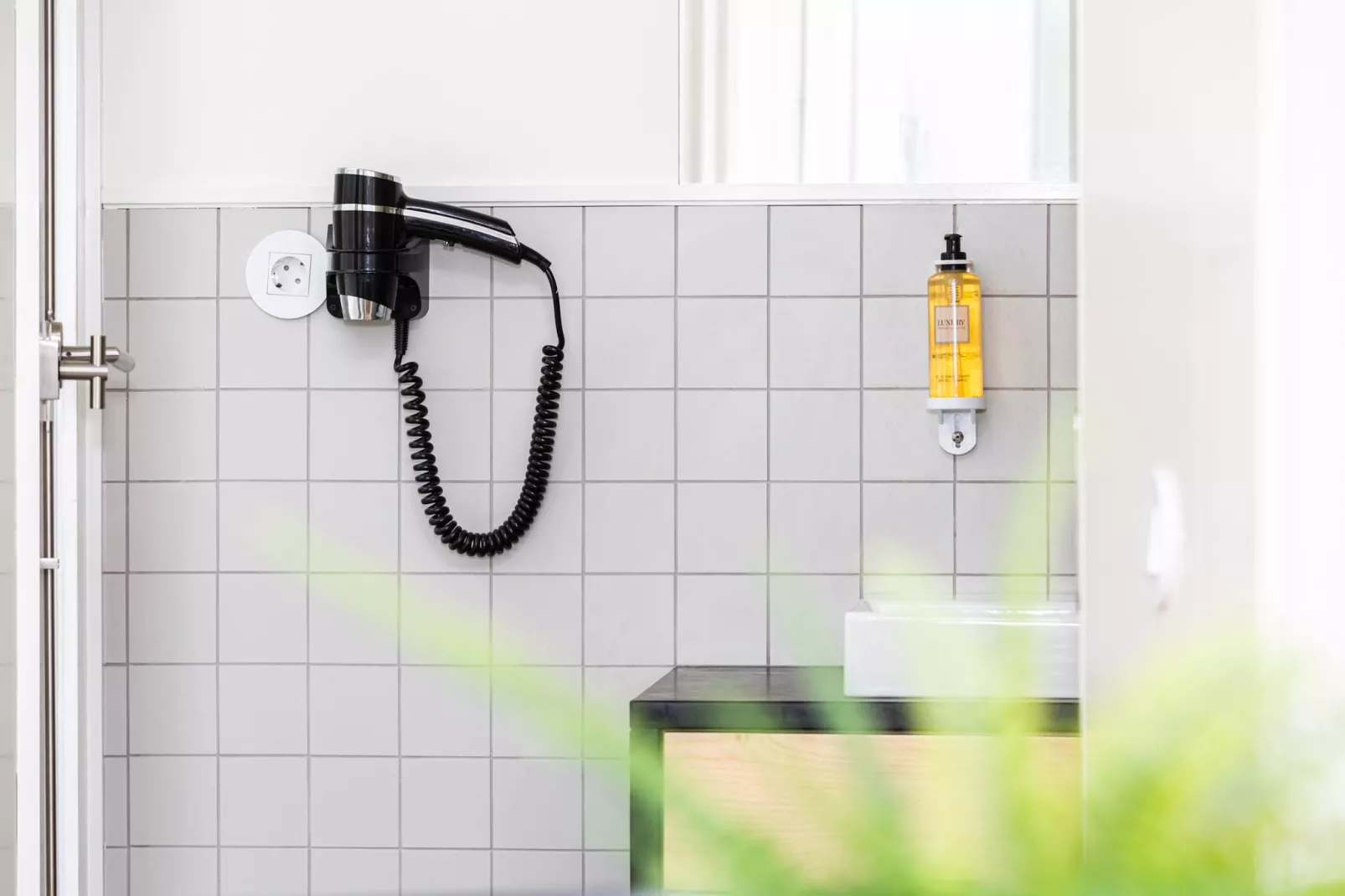 Cotton Cozy Nightlife Studio 201-Bathroom